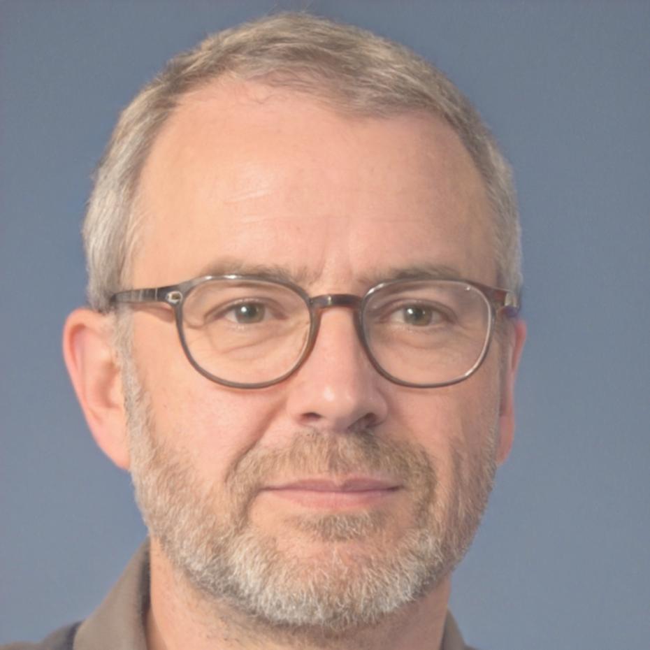 Marcus Weber, Finanzbildungsexperte und Remote-Learning Spezialist